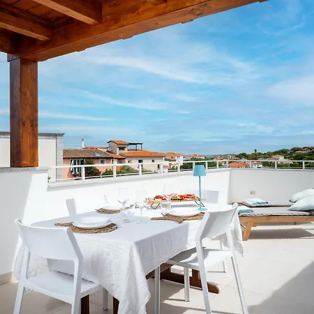 Lägenhet Rooftop Su Porto Rotondo
